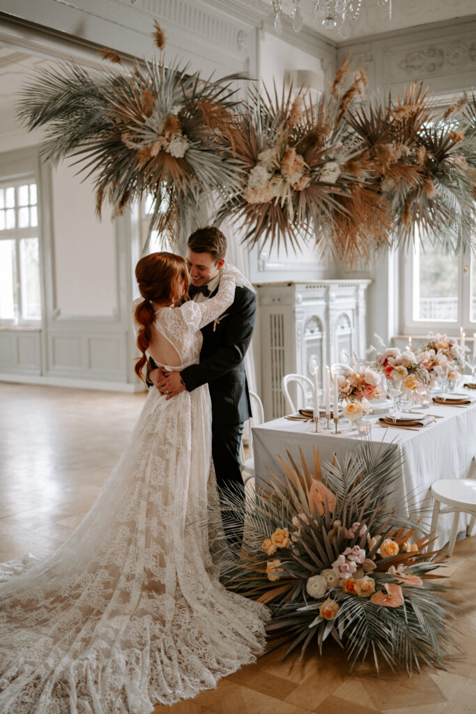 Schloss Teutschenthal Hochzeit Hochzeitsfotograf Braut Boho Hochzeit Hochzeitsfotografin Leipzig