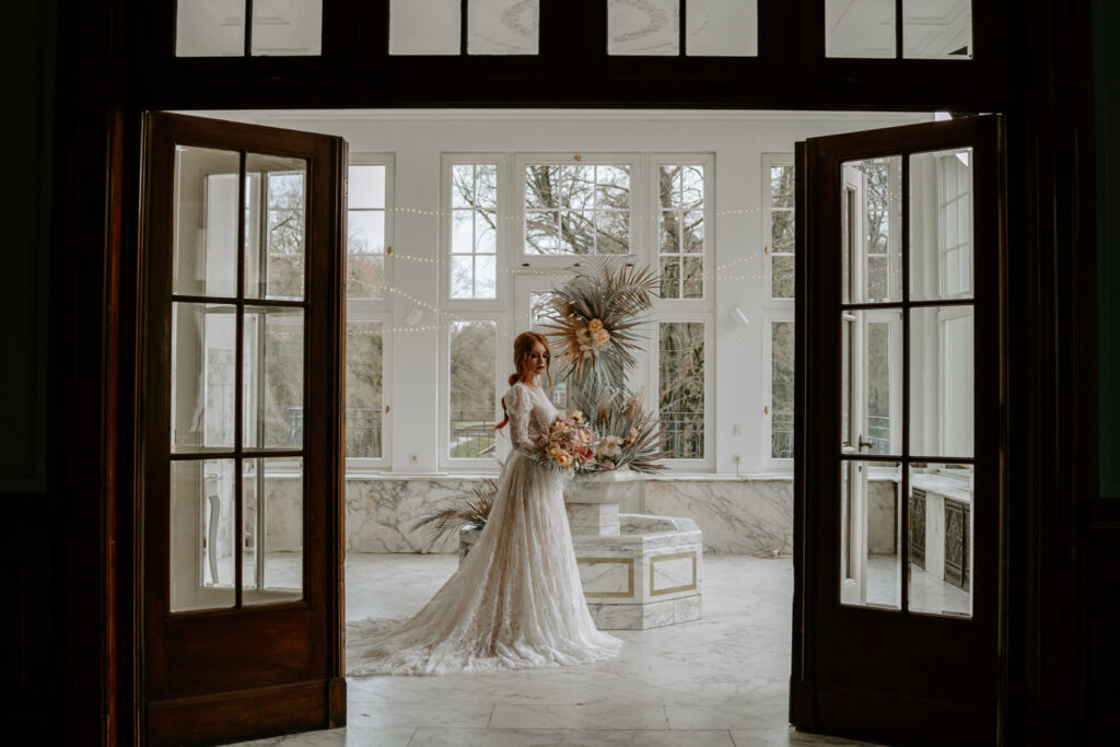 Schloss Teutschenthal Hochzeit Hochzeitsfotograf Braut Boho Hochzeit Hochzeitsfotografin Leipzig