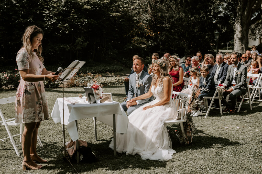 Freie Trauung Schloss Teutschenthal Park Hochzeit